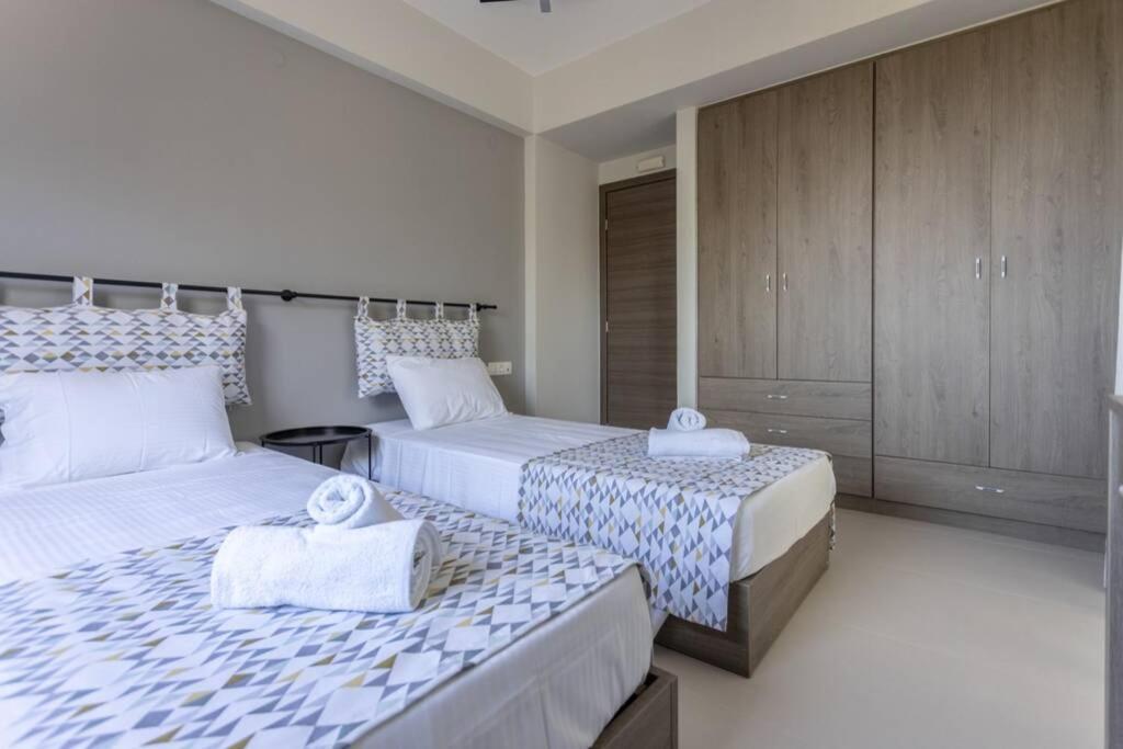 Mela Luxury Apartments Maroulas Ngoại thất bức ảnh