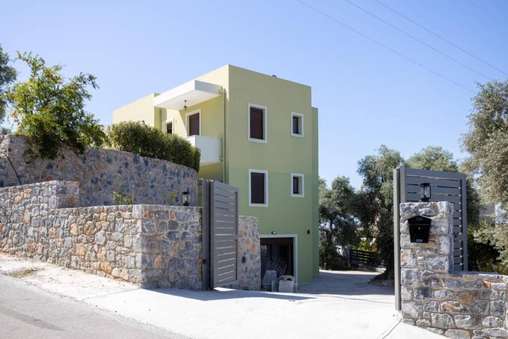 Mela Luxury Apartments Maroulas Ngoại thất bức ảnh